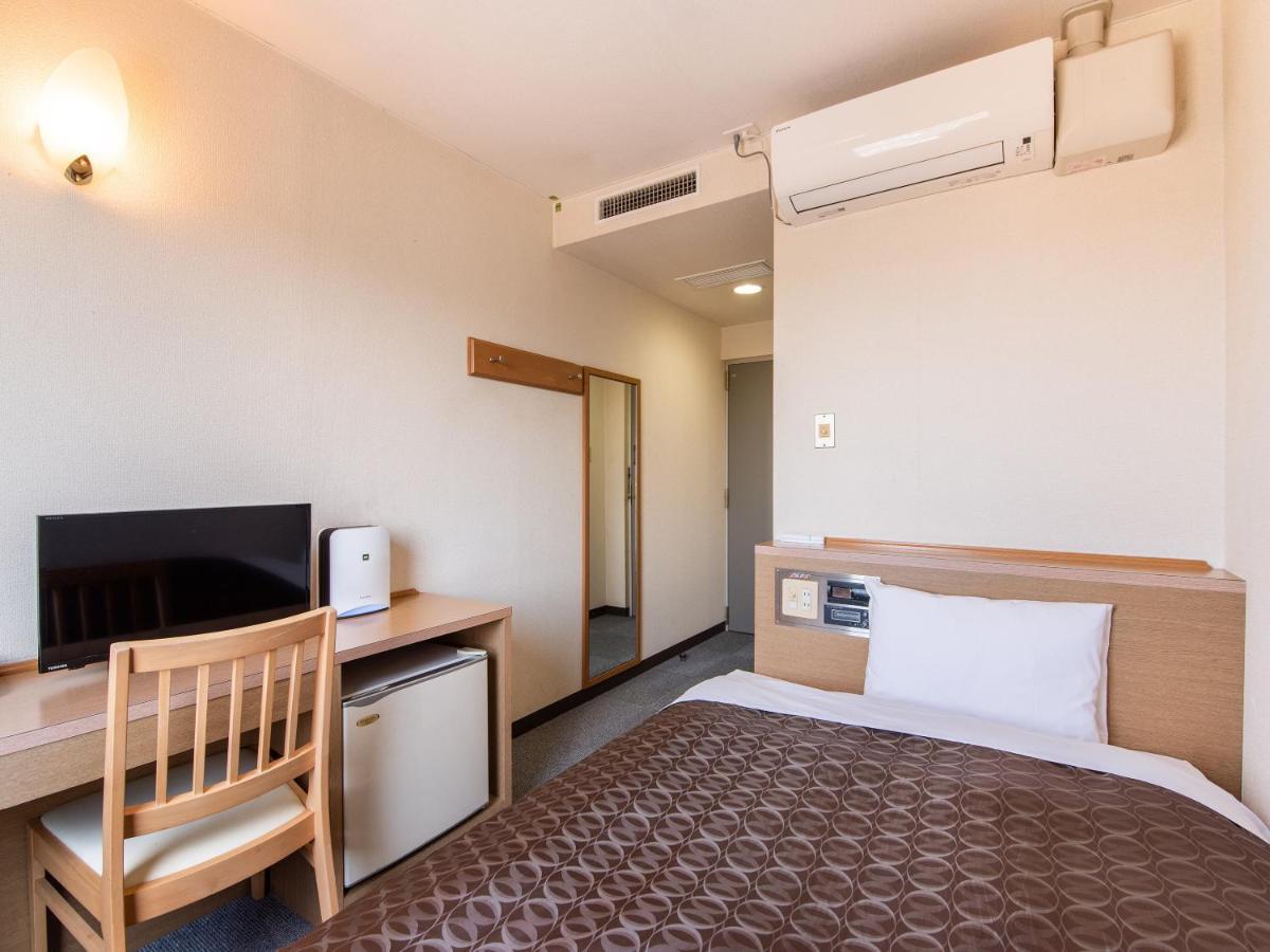 Hotel Primrose Saito Luaran gambar